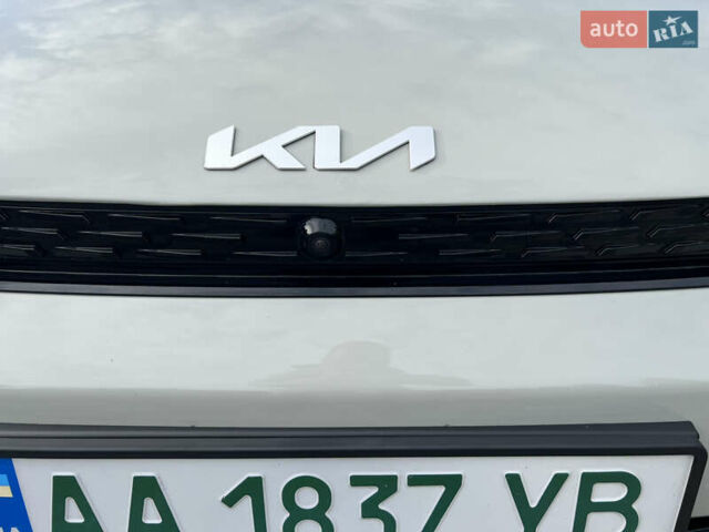 Білий Кіа EV6, об'ємом двигуна 0 л та пробігом 41 тис. км за 26400 $, фото 14 на Automoto.ua