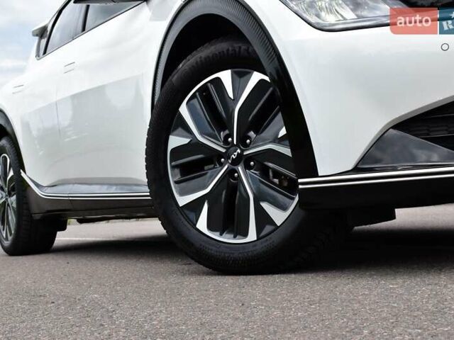 Белый Киа EV6, объемом двигателя 0 л и пробегом 59 тыс. км за 28700 $, фото 15 на Automoto.ua