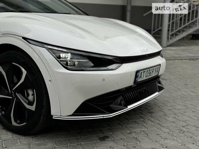 Білий Кіа EV6, об'ємом двигуна 0 л та пробігом 6 тис. км за 34750 $, фото 24 на Automoto.ua