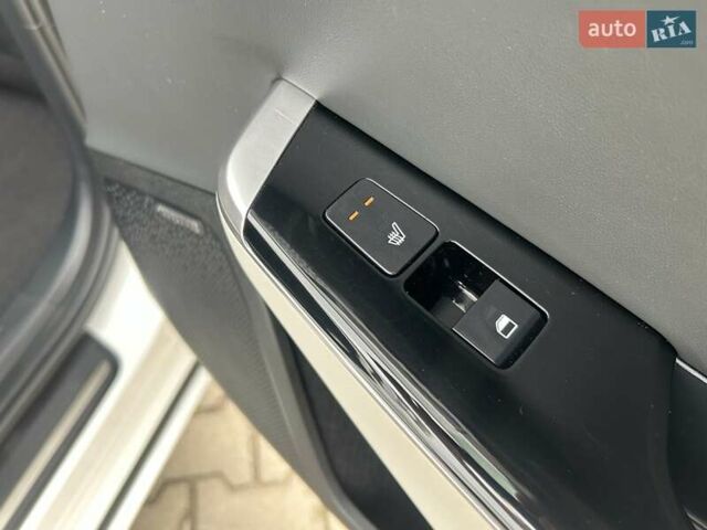 Белый Киа EV6, объемом двигателя 0 л и пробегом 7 тыс. км за 29999 $, фото 21 на Automoto.ua