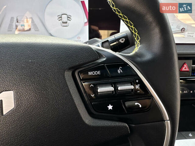 Белый Киа EV6, объемом двигателя 0 л и пробегом 8 тыс. км за 44500 $, фото 73 на Automoto.ua