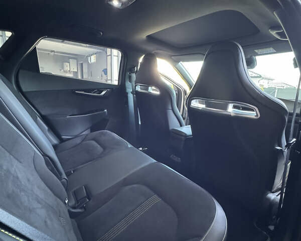 Белый Киа EV6, объемом двигателя 0 л и пробегом 25 тыс. км за 36900 $, фото 32 на Automoto.ua
