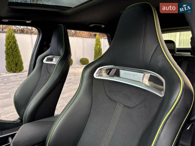 Белый Киа EV6, объемом двигателя 0 л и пробегом 8 тыс. км за 44500 $, фото 56 на Automoto.ua