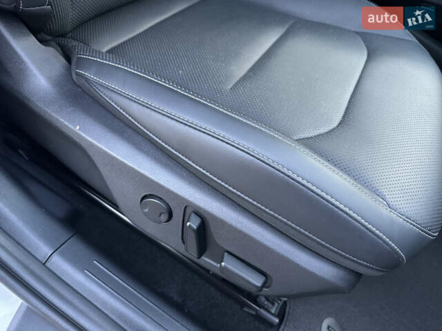 Белый Киа EV6, объемом двигателя 0 л и пробегом 16 тыс. км за 25400 $, фото 80 на Automoto.ua