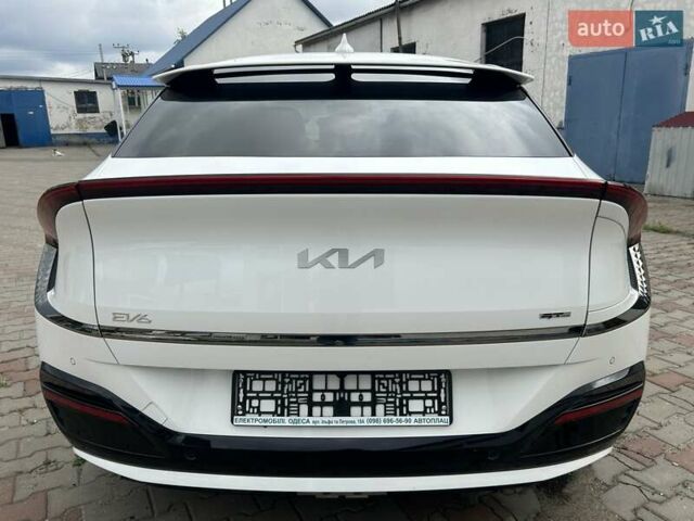 Белый Киа EV6, объемом двигателя 0 л и пробегом 7 тыс. км за 29999 $, фото 16 на Automoto.ua