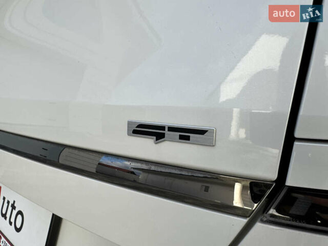 Белый Киа EV6, объемом двигателя 0 л и пробегом 8 тыс. км за 44500 $, фото 28 на Automoto.ua