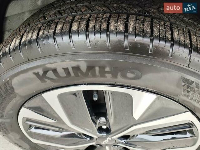 Белый Киа EV6, объемом двигателя 0 л и пробегом 3 тыс. км за 28200 $, фото 11 на Automoto.ua
