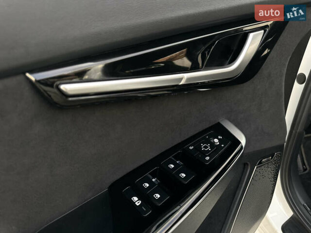 Белый Киа EV6, объемом двигателя 0 л и пробегом 8 тыс. км за 44500 $, фото 51 на Automoto.ua