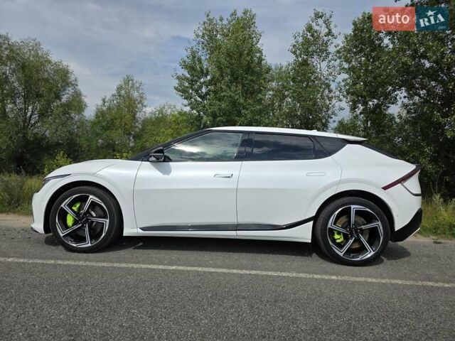 Белый Киа EV6, объемом двигателя 0 л и пробегом 23 тыс. км за 31900 $, фото 9 на Automoto.ua