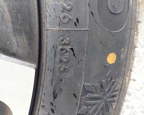 Белый Киа EV6, объемом двигателя 0 л и пробегом 66 тыс. км за 24000 $, фото 2 на Automoto.ua