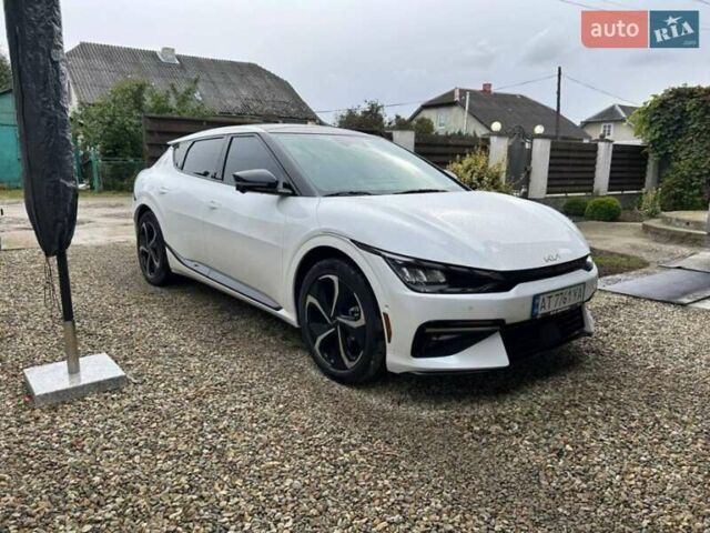 Білий Кіа EV6, об'ємом двигуна 0 л та пробігом 24 тис. км за 31500 $, фото 3 на Automoto.ua