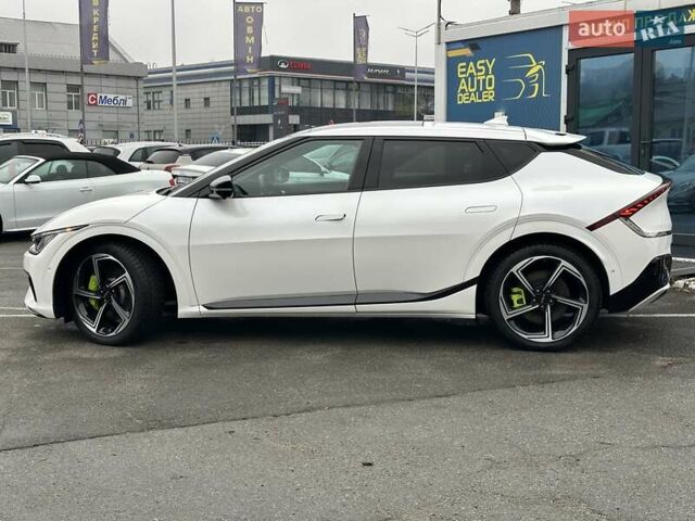 Білий Кіа EV6, об'ємом двигуна 0 л та пробігом 27 тис. км за 29490 $, фото 8 на Automoto.ua