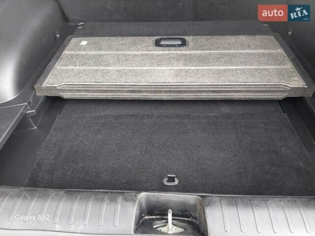 Белый Киа EV6, объемом двигателя 0 л и пробегом 66 тыс. км за 24000 $, фото 5 на Automoto.ua