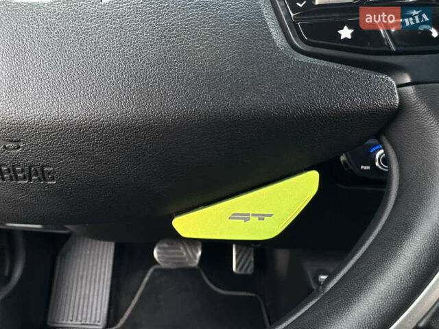 Белый Киа EV6, объемом двигателя 0 л и пробегом 8 тыс. км за 44500 $, фото 89 на Automoto.ua