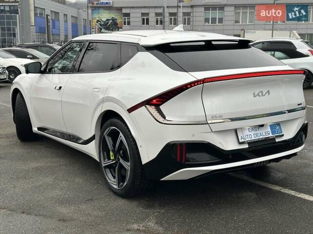 Білий Кіа EV6, об'ємом двигуна 0 л та пробігом 27 тис. км за 29490 $, фото 7 на Automoto.ua