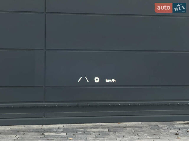 Белый Киа EV6, объемом двигателя 0 л и пробегом 8 тыс. км за 44500 $, фото 93 на Automoto.ua