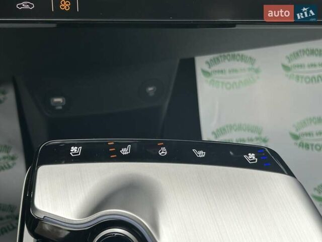Белый Киа EV6, объемом двигателя 1.99 л и пробегом 11 тыс. км за 34999 $, фото 21 на Automoto.ua
