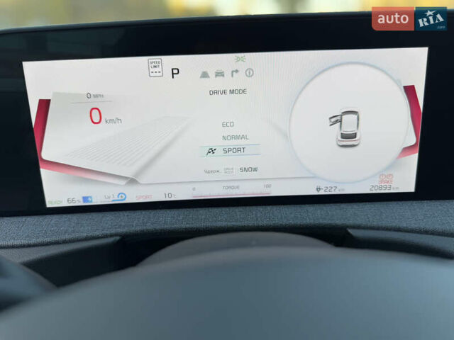 Білий Кіа EV6, об'ємом двигуна 0 л та пробігом 20 тис. км за 26500 $, фото 37 на Automoto.ua