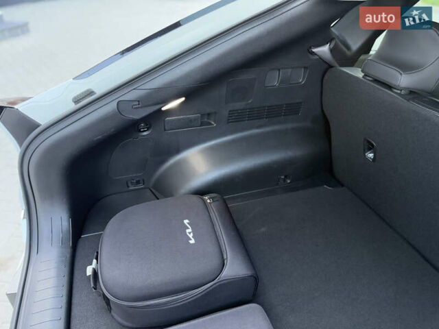 Білий Кіа EV6, об'ємом двигуна 0 л та пробігом 20 тис. км за 26500 $, фото 39 на Automoto.ua