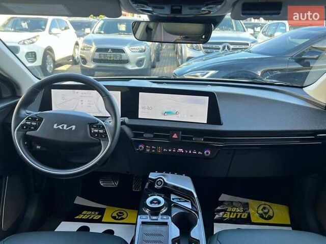 Бежевый Киа EV6, объемом двигателя 0 л и пробегом 66 тыс. км за 28500 $, фото 18 на Automoto.ua