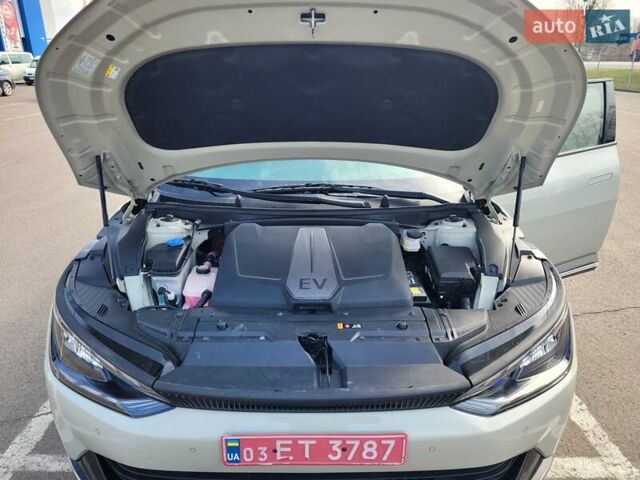 Бежевый Киа EV6, объемом двигателя 0 л и пробегом 85 тыс. км за 23500 $, фото 30 на Automoto.ua