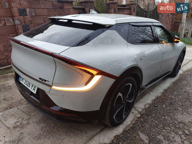 Бежевый Киа EV6, объемом двигателя 0 л и пробегом 60 тыс. км за 32000 $, фото 33 на Automoto.ua