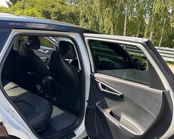 Бежевый Киа EV6, объемом двигателя 0 л и пробегом 50 тыс. км за 23500 $, фото 11 на Automoto.ua