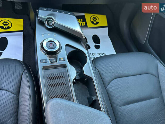 Бежевый Киа EV6, объемом двигателя 0 л и пробегом 112 тыс. км за 24500 $, фото 14 на Automoto.ua