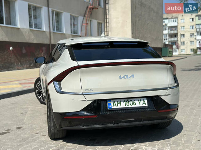 Бежевий Кіа EV6, об'ємом двигуна 0 л та пробігом 96 тис. км за 23000 $, фото 6 на Automoto.ua