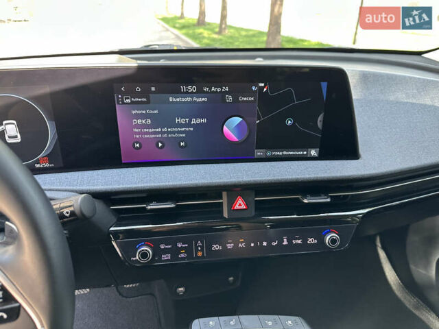 Бежевий Кіа EV6, об'ємом двигуна 0 л та пробігом 96 тис. км за 23000 $, фото 41 на Automoto.ua