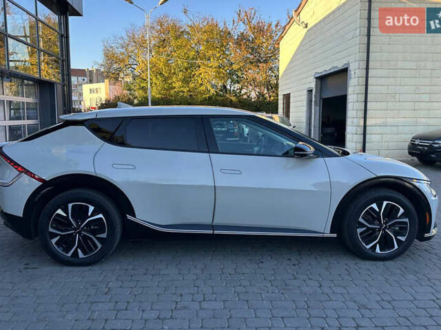Бежевый Киа EV6, объемом двигателя 0 л и пробегом 112 тыс. км за 24500 $, фото 7 на Automoto.ua