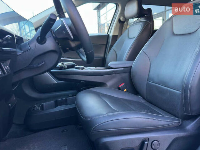 Бежевый Киа EV6, объемом двигателя 0 л и пробегом 112 тыс. км за 24500 $, фото 9 на Automoto.ua