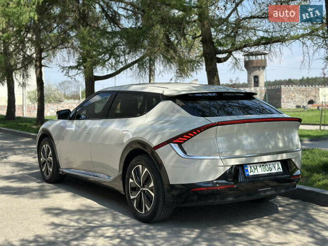 Бежевий Кіа EV6, об'ємом двигуна 0 л та пробігом 96 тис. км за 23000 $, фото 14 на Automoto.ua
