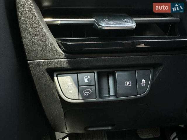 Бежевий Кіа EV6, об'ємом двигуна 0 л та пробігом 96 тис. км за 23000 $, фото 35 на Automoto.ua