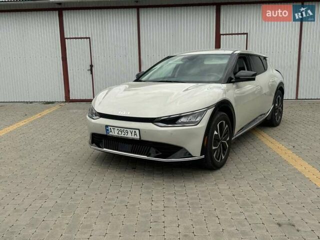 Бежевый Киа EV6, объемом двигателя 0 л и пробегом 33 тыс. км за 25750 $, фото 26 на Automoto.ua