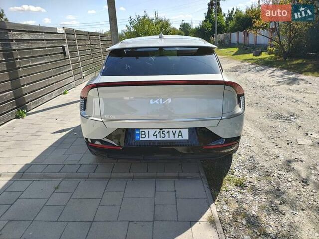 Бежевий Кіа EV6, об'ємом двигуна 0 л та пробігом 30 тис. км за 25500 $, фото 11 на Automoto.ua