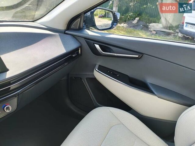 Бежевий Кіа EV6, об'ємом двигуна 0 л та пробігом 30 тис. км за 25500 $, фото 24 на Automoto.ua
