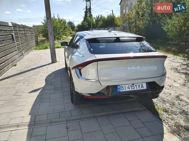 Бежевий Кіа EV6, об'ємом двигуна 0 л та пробігом 30 тис. км за 25500 $, фото 12 на Automoto.ua