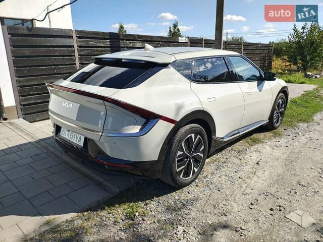 Бежевий Кіа EV6, об'ємом двигуна 0 л та пробігом 30 тис. км за 25500 $, фото 9 на Automoto.ua