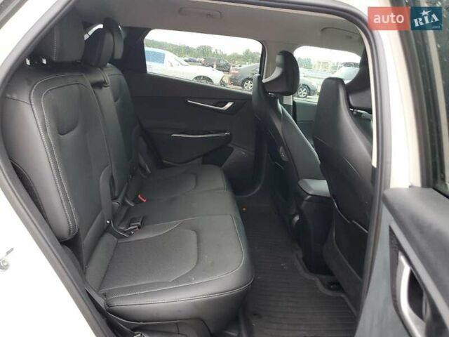 Бежевий Кіа EV6, об'ємом двигуна 0 л та пробігом 15 тис. км за 13500 $, фото 10 на Automoto.ua