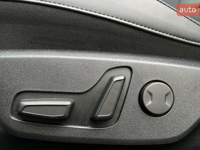 Бежевый Киа EV6, объемом двигателя 0 л и пробегом 2 тыс. км за 31850 $, фото 18 на Automoto.ua