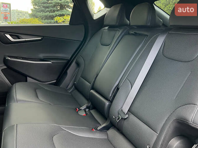 Бежевый Киа EV6, объемом двигателя 0 л и пробегом 2 тыс. км за 31850 $, фото 27 на Automoto.ua