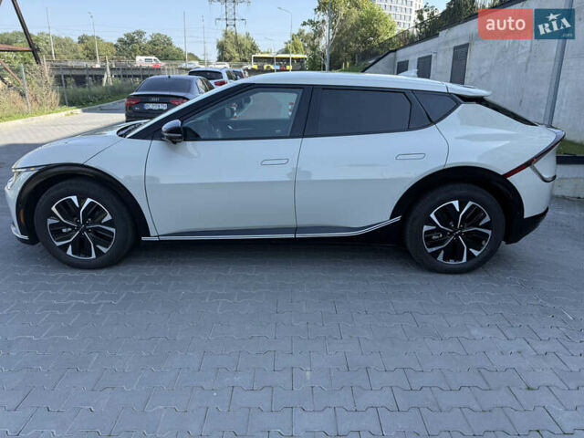 Бежевый Киа EV6, объемом двигателя 0 л и пробегом 1 тыс. км за 33800 $, фото 10 на Automoto.ua