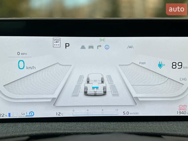 Бежевый Киа EV6, объемом двигателя 0 л и пробегом 2 тыс. км за 31850 $, фото 13 на Automoto.ua