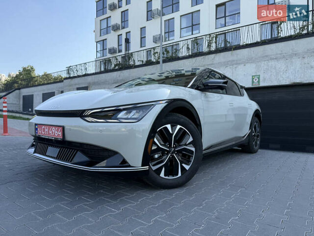 Бежевый Киа EV6, объемом двигателя 0 л и пробегом 1 тыс. км за 33800 $, фото 3 на Automoto.ua