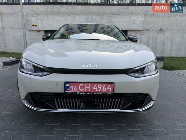 Бежевый Киа EV6, объемом двигателя 0 л и пробегом 1 тыс. км за 33800 $, фото 5 на Automoto.ua