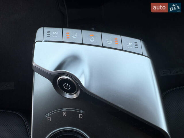 Бежевый Киа EV6, объемом двигателя 0 л и пробегом 1 тыс. км за 31850 $, фото 20 на Automoto.ua