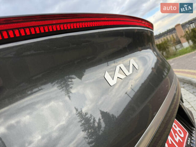 Черный Киа EV6, объемом двигателя 0 л и пробегом 54 тыс. км за 23999 $, фото 30 на Automoto.ua