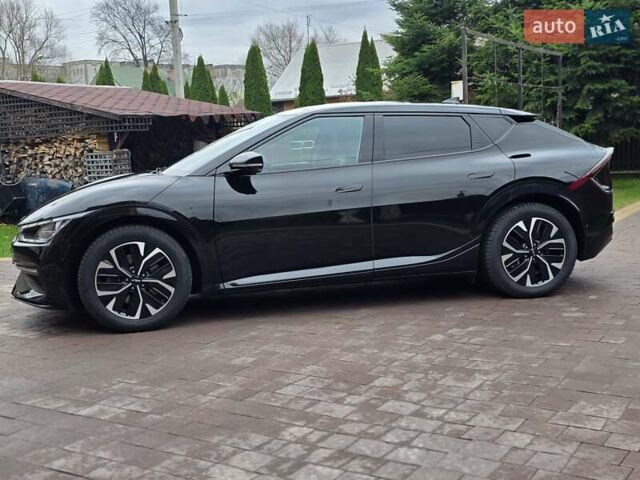 Черный Киа EV6, объемом двигателя 0 л и пробегом 49 тыс. км за 28900 $, фото 7 на Automoto.ua