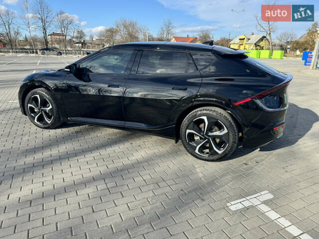 Чорний Кіа EV6, об'ємом двигуна 0 л та пробігом 30 тис. км за 29000 $, фото 4 на Automoto.ua